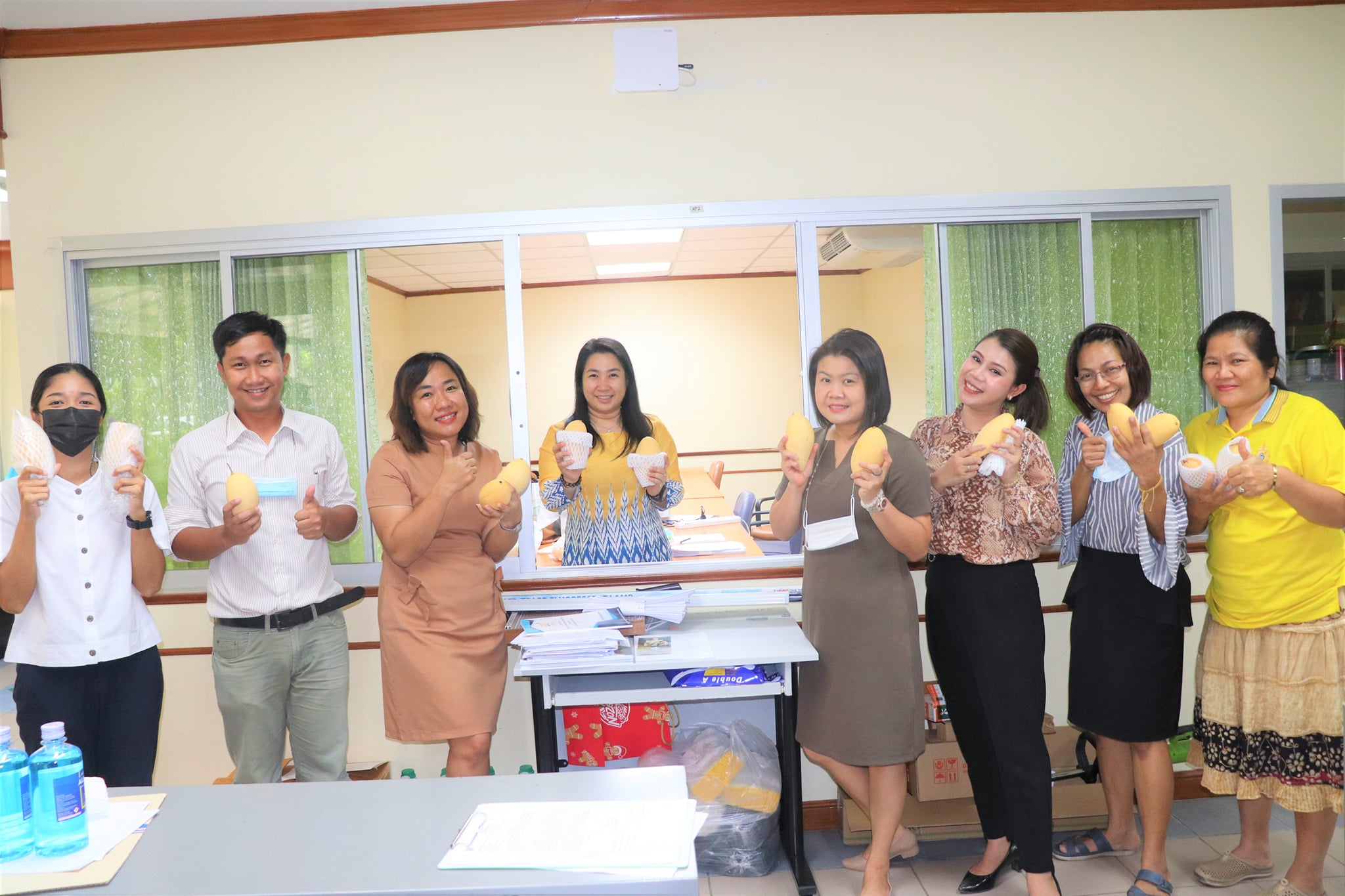 22 มีนาคม 2564 กิจกรรมส่งมอบความสุข Happy Work Place
