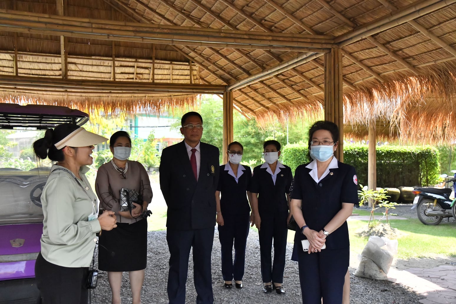 24 มีนาคม 2564 นายกเหล่ากาชาด จังหวัดปทุมธานีเยี่ยมชมณ ศูนย์เรียนรู้ตามหลักปรัชญาของเศรษฐกิจพอเพียง 