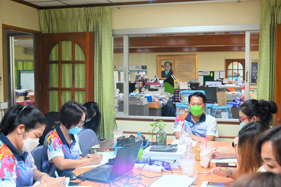 15 กันยายน  2564 การประชุมติดตามการดำเนินงานของสำนัก และกิจกรรมHappy Workplace (Happy Heart)