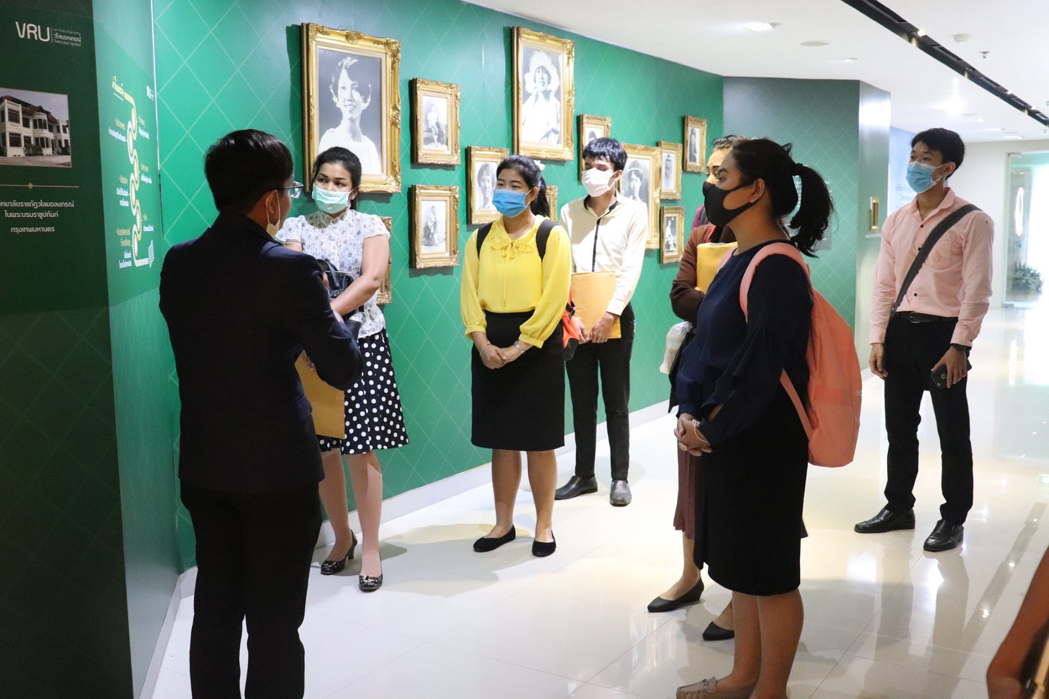 16 กรกฎาคม 2563 บุคลากรใหม่เข้าเยี่ยมชมหอนิทัศน์ราชภัฏ และโครงการอนุรักษ์พันธุกรรมพืช