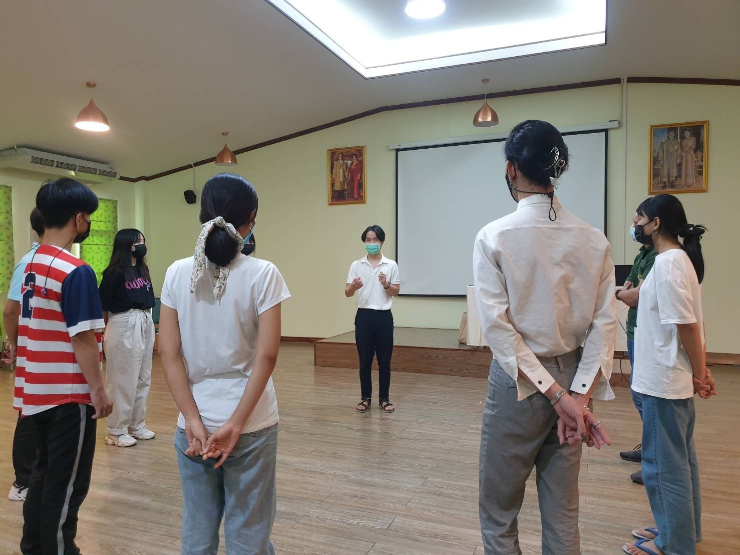 23 มิถุนายน 2564 กิจกรรม work shop ซักซ้อมการแสดงพิธีเปิดศูนย์เรียนรู้ฯในรูปแบบละครเวทีประกอบเพลง ชื่อชุดการแสดงว่า "Valaya Land ดินแดนแห่งความพอเพียง