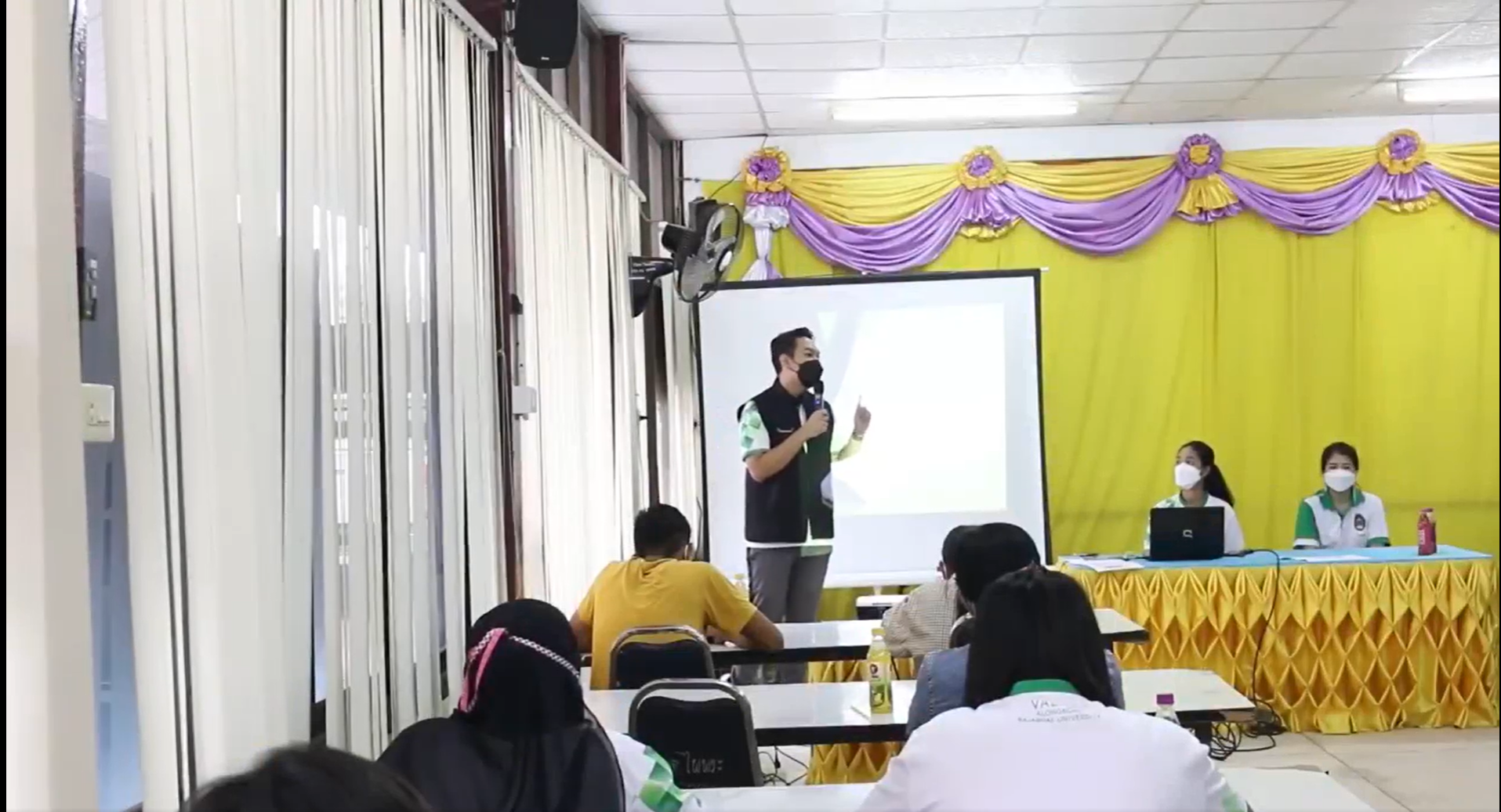 24 ตุลาคม 2564 VRUU2T กิจกรรมประชุมการพัฒนาผลิตภัณฑ์ผักปลอดภัย  