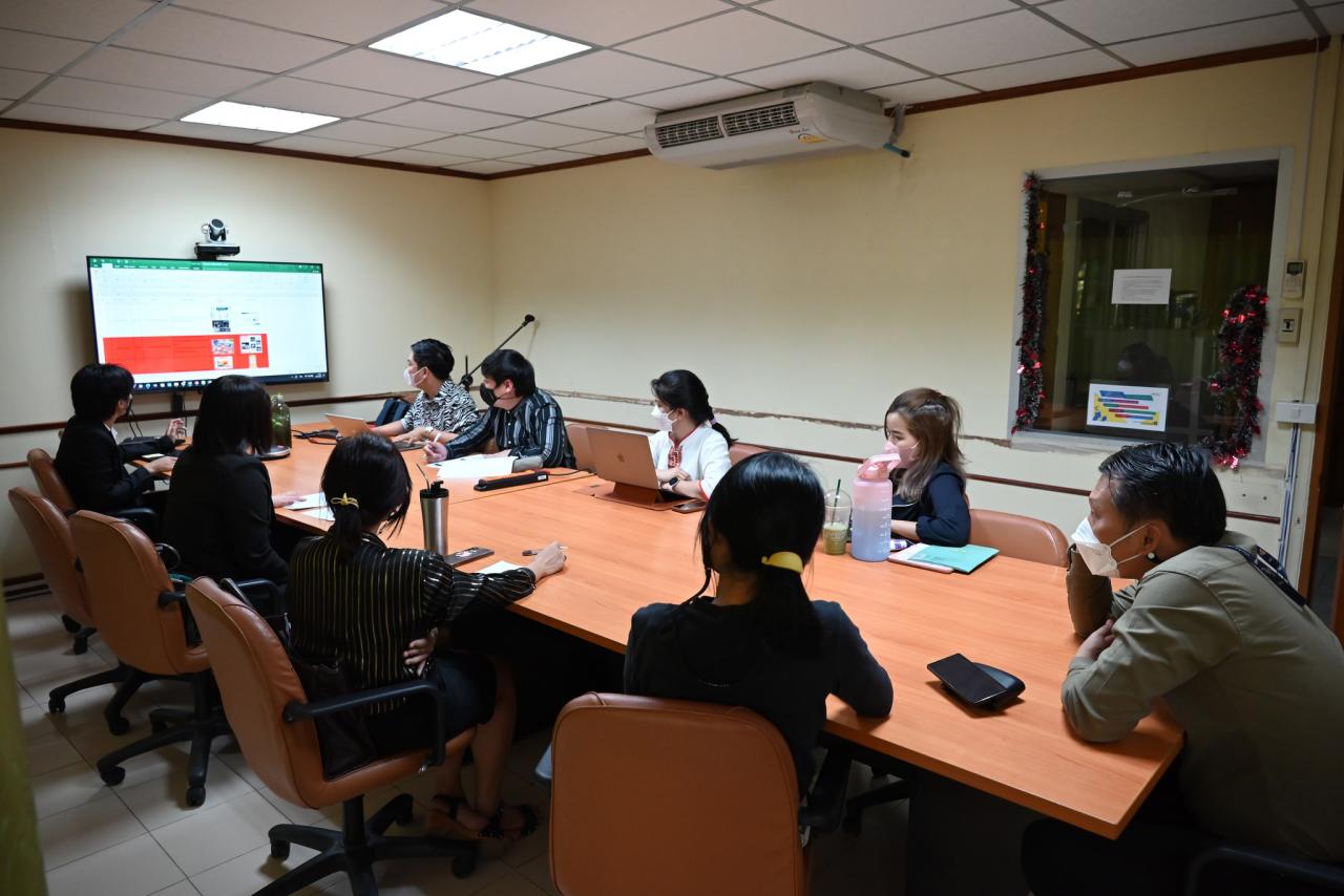 การประชุมหารือคัดเลือกผลิตภัณฑ์เพื่อวางแผนการจัดเก็บและนำเข้าข้อมูลผลิตภัณฑ์ ในแพลตฟอร์มการตลาดออนไลน์ครบวงจร 