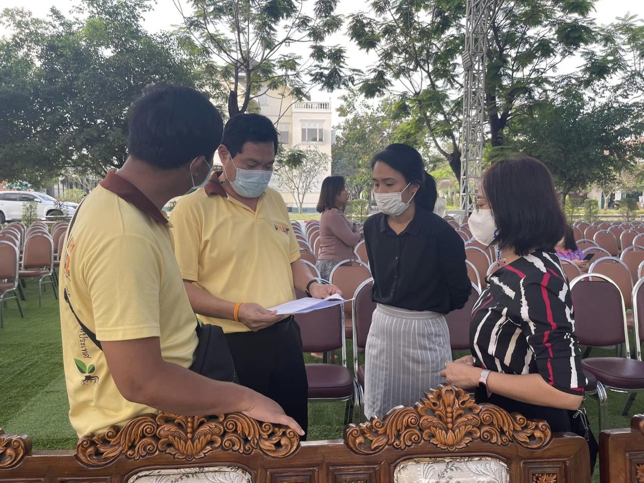 การเตรียมความพร้อมพิธีวางพวงมาลาพระอนุสาวรีย์สมเด็จพระราชปิตุจฉา เจ้าฟ้าวไลยอลงกรณ์ กรมหลวงเพชรบุรีราชสิรินธร